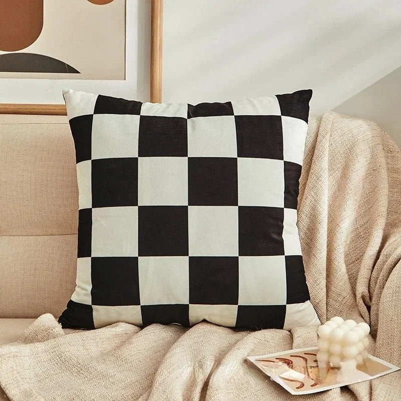 Housse de Coussin à Carreaux Checkerboard Mode – Décoration Rétro pour Chaque Espace